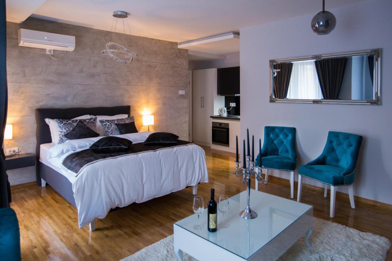 Apartment Exclusive And Studio Суботица Экстерьер фото